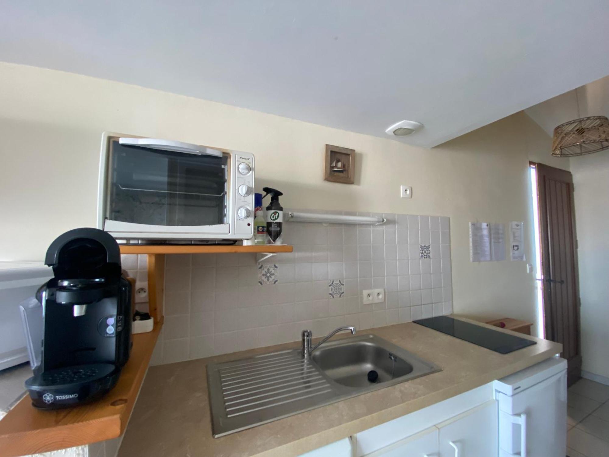 Appartement 1Er Etage Proche Centre-Ville, Plage Et Commerces, Balcon, Parking, Wifi Inclus - Fr-1-22-171 La Tranche-sur-Mer Exterior photo